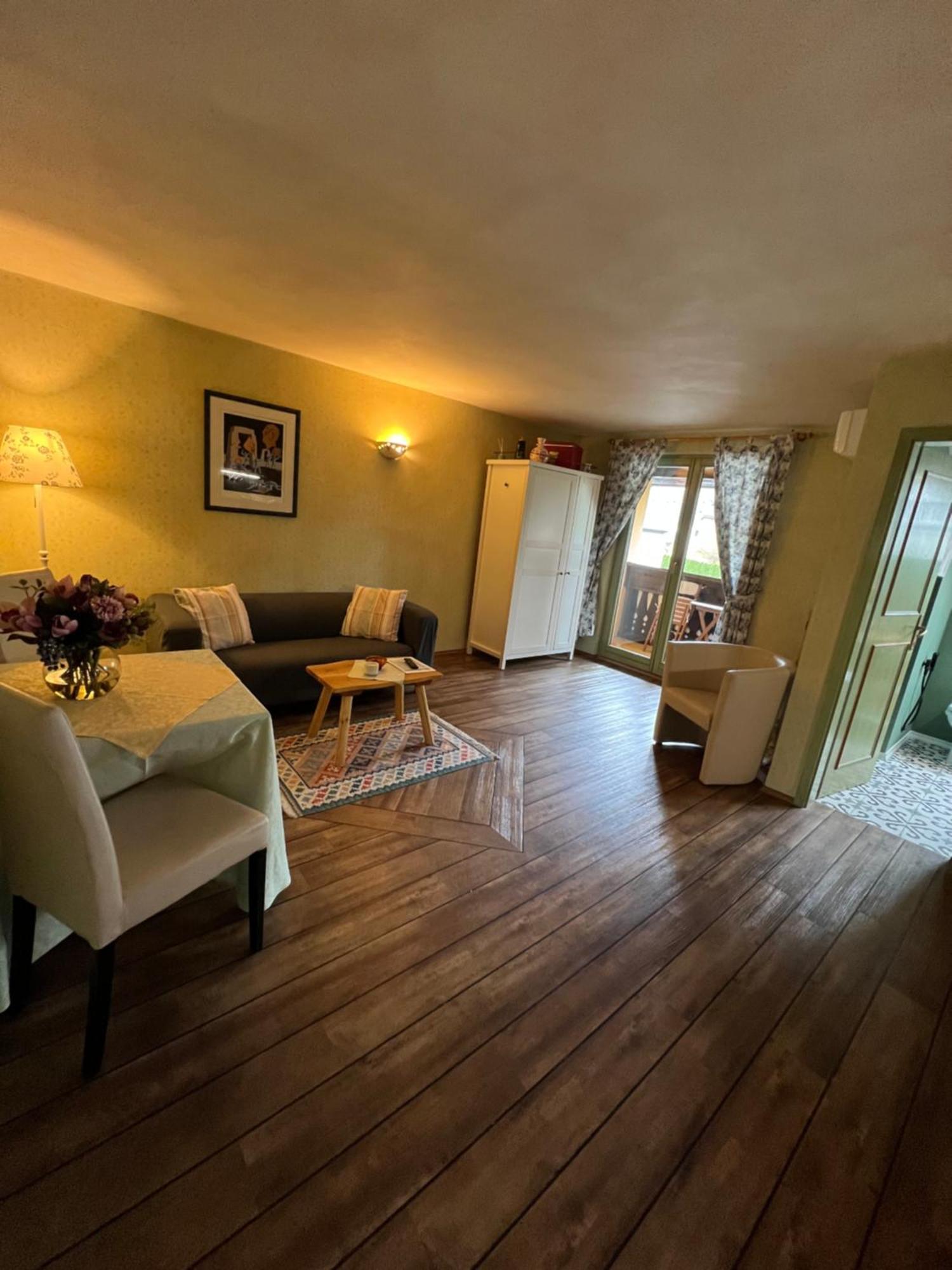 Apartments Kokl - Adults Only Radovljica Eksteriør billede